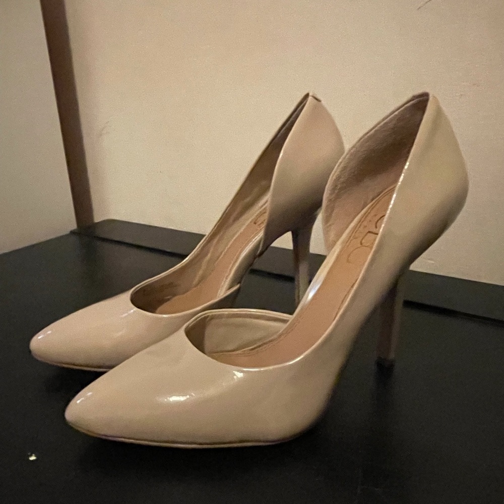 Nude heels brand new never worn